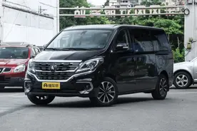 新车 | 售价34.99万元 东风风行M7皇冠版上市 2.0T中大型MPV图片