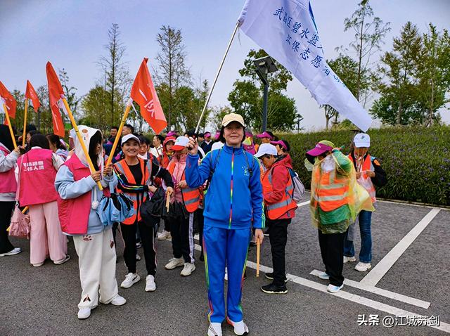 徒步为笔，湿地为卷！武汉亲子共绘“环保+健康”绿色图景