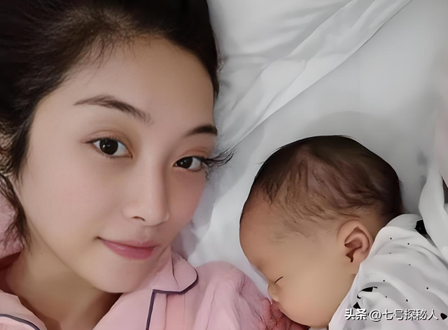 2018年，买英国优质男精子，生3个混血娃的山东女孩，如今怎样了