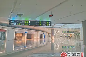 乌鲁木齐国际机场北航站区启用在即 各项配套设施摆放到位，打造全新航空服务体验图片