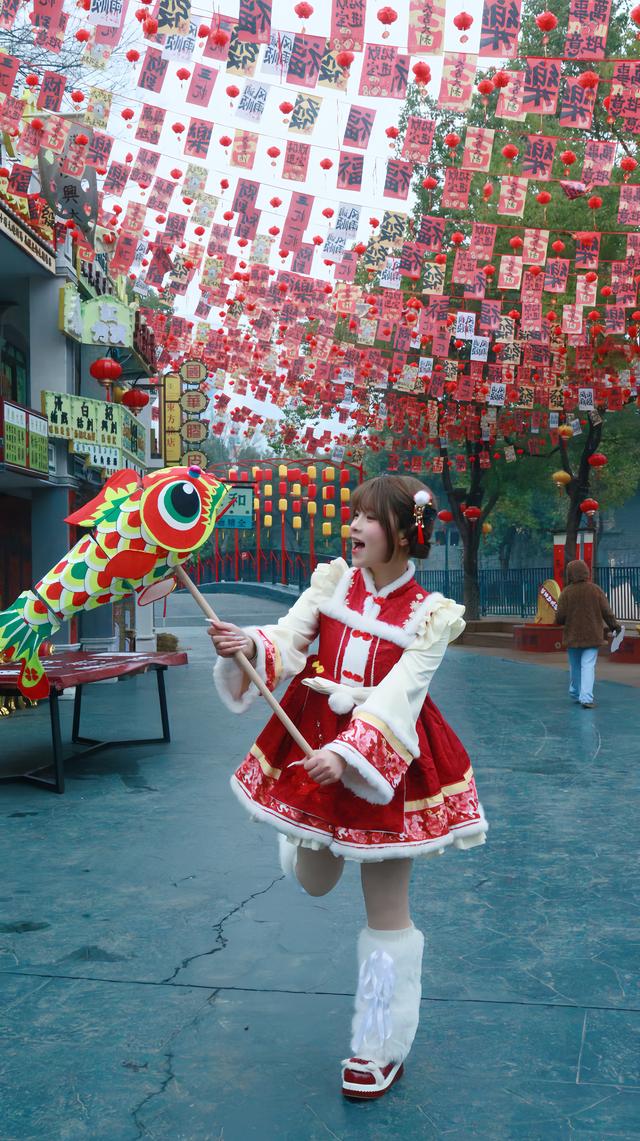 飞天鳌鱼将来武汉！ 欢乐谷春节·家有喜事篇即将启幕