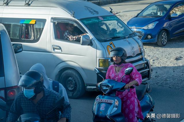 尼泊尔摄影之旅（25）——风景在路上