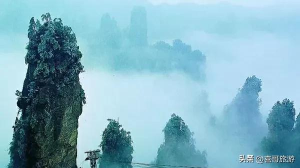 登临黄石寨：在张家界的云端触摸神话