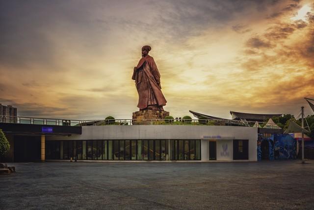 秋风羽扇孤臣泪——祭拜汉中武侯祠！