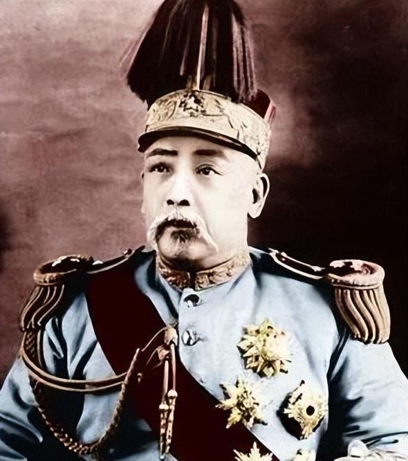 34岁英年早逝，蔡锷死因迷雾重重，是病逝还是另有隐情？