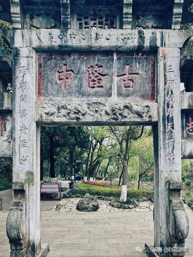 【江油】由“李白故里”门可罗雀说开去