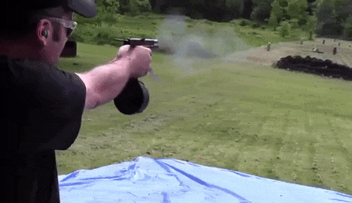 SCAR系列步枪宣布停产！哪些“世界名枪”原来都是被游戏捧红的？