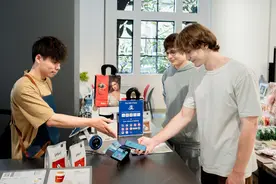 中国制造掀起“反向代购”风潮 美国人来华用支付宝消费涨200%图片