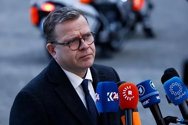 北京机场停不下！7国首脑排队访华，特朗普玩脱，铁杆小弟全反水