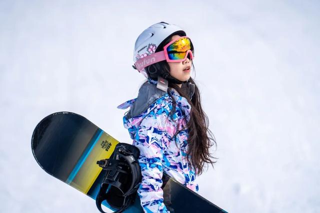 手慢无！明月山滑雪季早鸟票限量开抢，最低198元薅到爽！