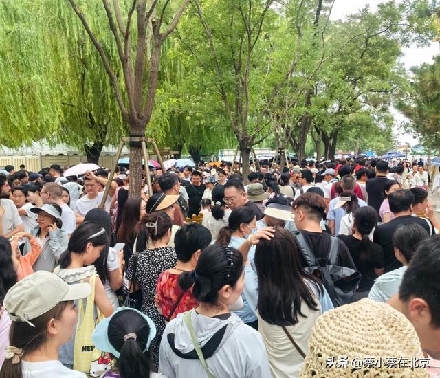 2025年7月19日，北京毛主席纪念堂发生的真实场景，大家看一看吧