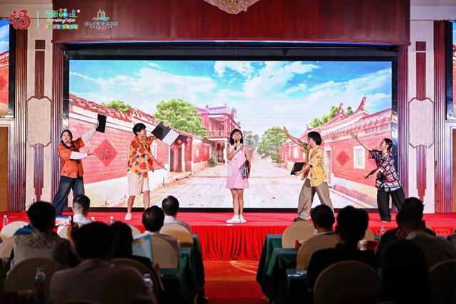“𨑨迌闽南”脱口秀闽南文化专场泉州站精彩开演，千年古城“潮”出圈！