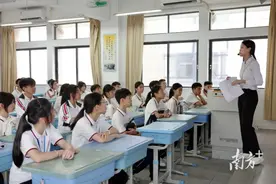 高中周末双休引争议？广东多地开始推行→图片