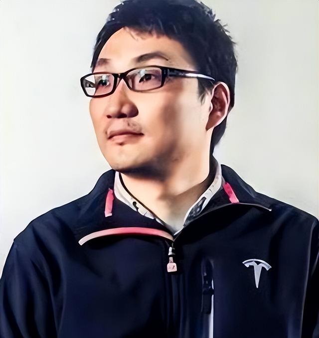 放弃首富做“首善”，他41岁无偿捐出了1000亿，功成身退令人羡慕