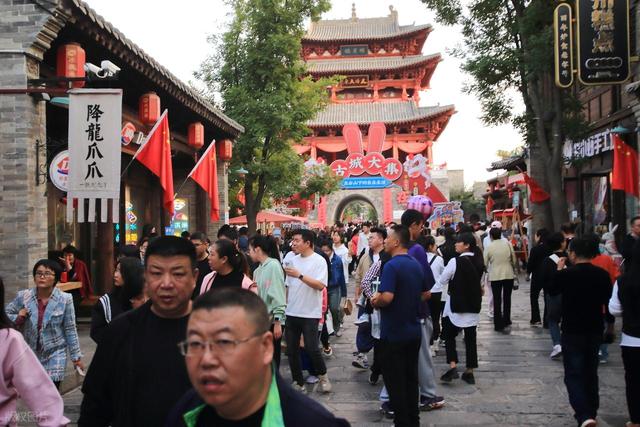 山西这座古城，不要门票还不坑人，我劝你别去，怕你去了不想走