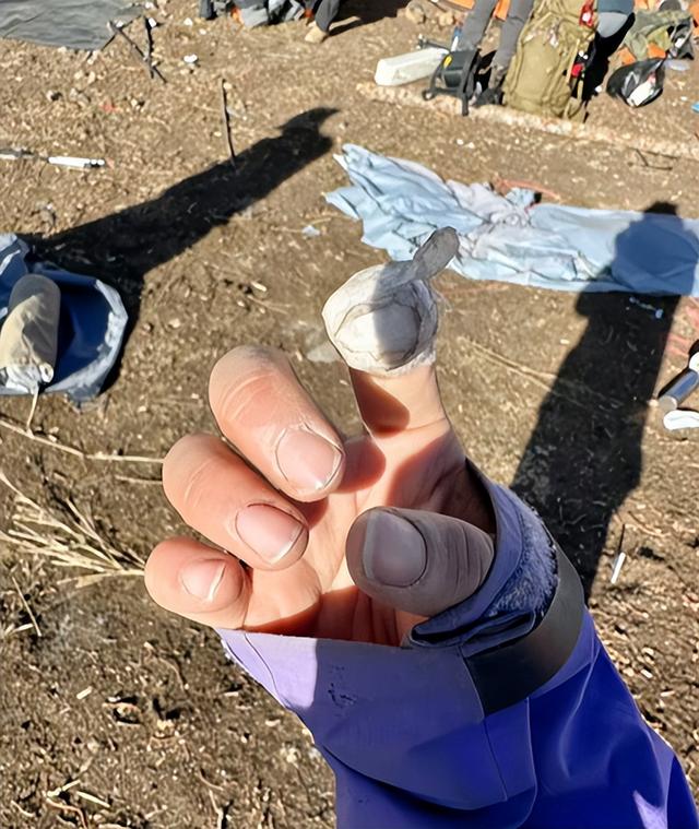 登山吐槽救命搭子后续：女子发文怒怼，大哥曝完整过程，网友炸锅