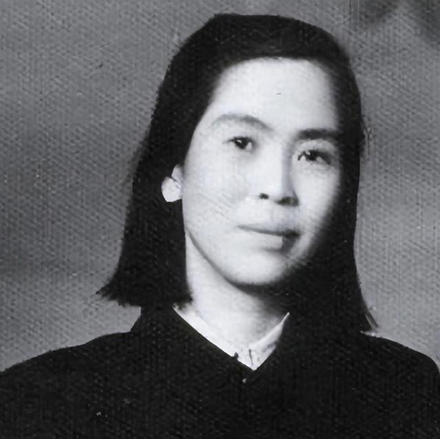 贺子珍请哥哥写信说和，想与毛主席恢复关系，毛主席回复了4个字