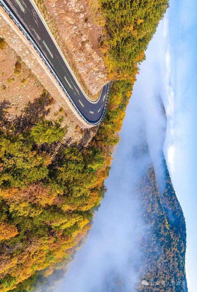 寻色三晋·山河入画｜太行一号旅游公路：在红叶云海间，驶入秋日的山水长卷