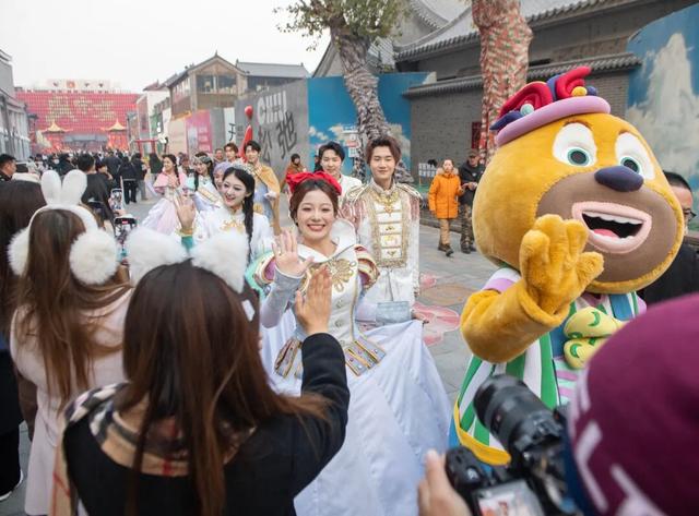 一秒入画！沈阳方城浪漫“定时雪”来了→