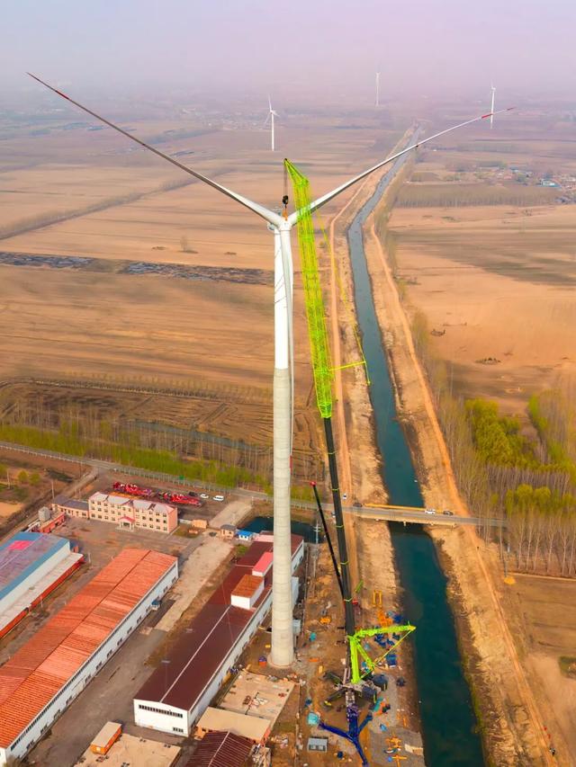 还有这种操作？中国重器4000吨逆袭成功！| 地球知识局