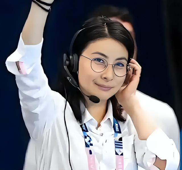 遇“品	”不淑！44岁代言翻车的郭晶晶，给所有代言艺人敲响警钟！