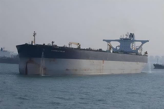 特朗普一声令下，美军从天而降，英国出兵了，考验普京的时候到了