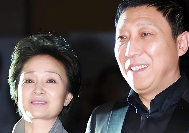 67岁刘莉莉定居日本，二婚嫁富商不再拍戏，晚年却为不婚女儿操心