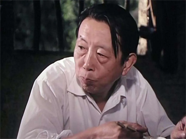他是著名演员，从发病到去世仅20分钟	，临终前也没听到儿子喊声爸