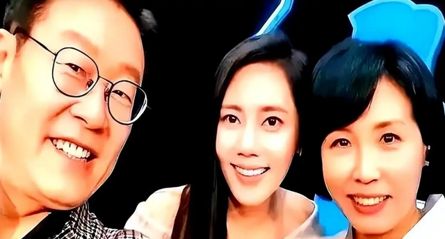 于晓光做梦没想到，韩国总统访华仅3天，46岁秋瓷炫竟意外火出圈