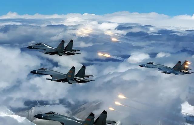 日方战机硬闯辽宁舰演训区！背后4个猫腻藏不住了