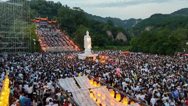 十万游客聚庆城 千年文脉绽芳华——岐黄周祖文化盛宴燃动盛夏