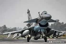 “阵风”被击落，美国军工慌了！美媒：歼-10或重创F-16出口市场图片