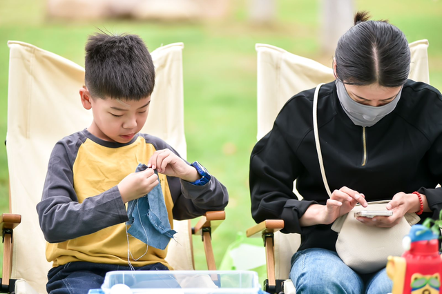 亲子共赴自然之约！“碳普惠科普 + 湿地守护”超吸睛