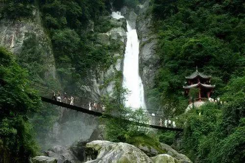 龙门山国家地质公园