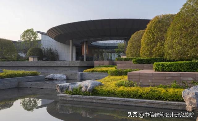 在抚州，邂逅一座藏于城市的山水园林酒店