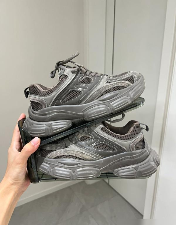 山东女主因太会收纳而走红，入住多年依旧整洁如新，打理得很整洁