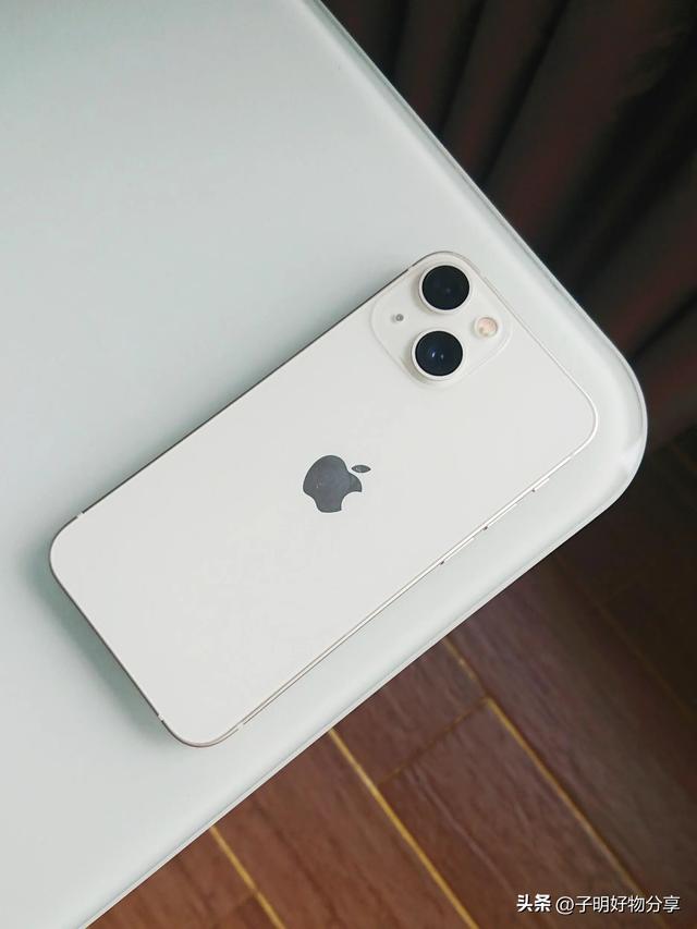 小屏手机绝唱！iPhone 13 mini虽停产，仍是手感党终极选择