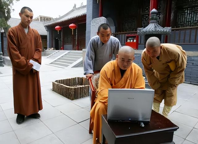 清算！释永信被查不到3天，再迎4大噩耗，16万袈裟只是冰山一角