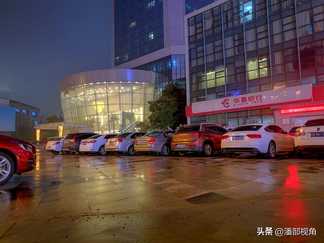 无锡记忆：2016年10月的无锡长江路夜色