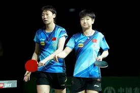 乒乓球总决赛：3-0！女双四强决出两席，孙颖莎、王曼昱大获全胜图片