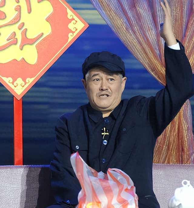 终于破案了！逼得赵本山退出央视春晚的不是宋丹丹，更不是范伟
