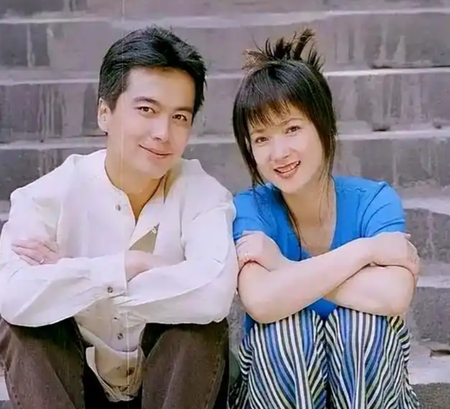 何晴离世3天，才发现她与许亚军儿子名字暗藏深意	，字字都有来头