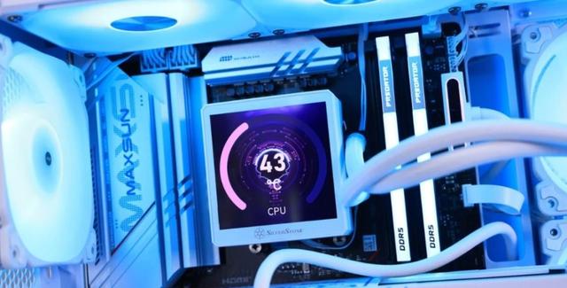500价位LCD液晶屏360水冷：银昕E360 MAX水冷散热器装机评测