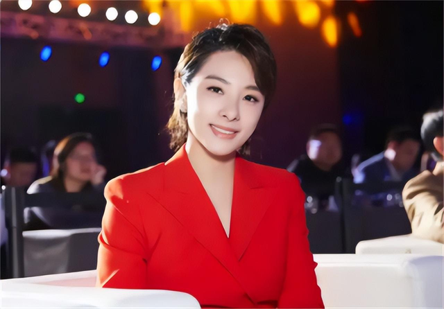 娱乐圈从不拍吻戏的5位女星，第一位无人敢吻，最后一位无人能吻