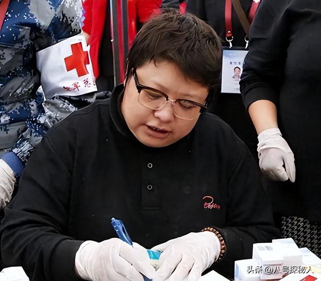 贪污上亿、侵吞善款，韩红被实名举报到今5年了	，造谣者道歉了吗