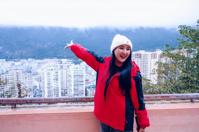 【外眼看云南】“锡都”个旧卸下工装换上运动装，“圈粉”国际博主