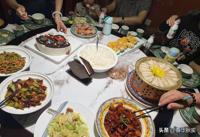 我是成都人，来承德避暑山庄玩，说几点体会。