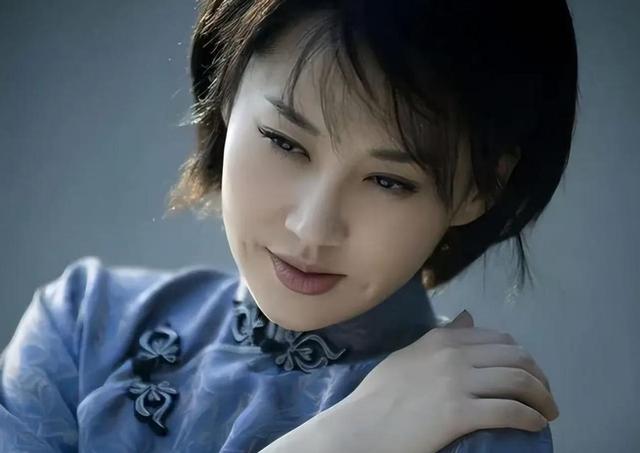 她一生 “风流成性	、老少通吃”	，撩汉无数，现如今57岁却依旧单身