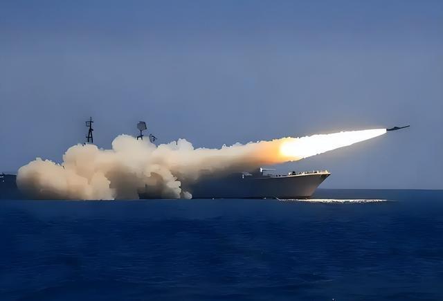 中方通告192国，有权对日本发起自卫，王毅外长罕见提“再清算”