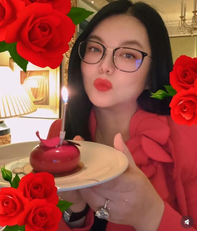 李湘没想到	，全网封禁3天，李亚鹏竟成压垮她的“最后一根稻草”